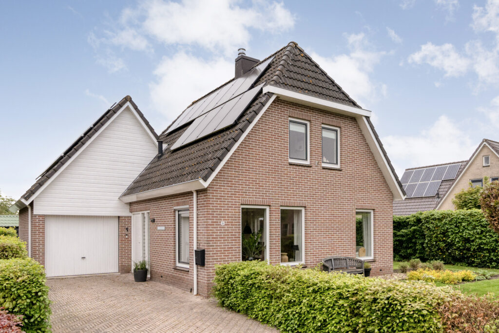 Veeningen – Bovenboer 18 – Hoofdfoto