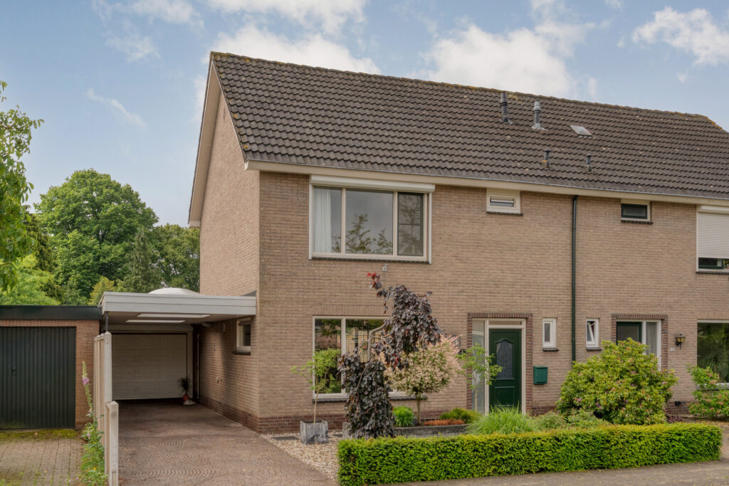 Ommen – Violenstraat 112 – Hoofdfoto